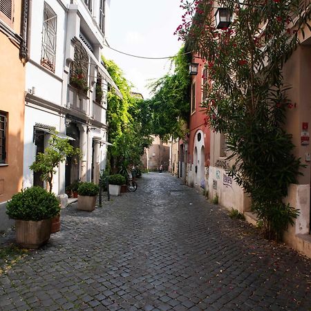 Tamara E Gerardina House In Trastevere Rome Bagian luar foto